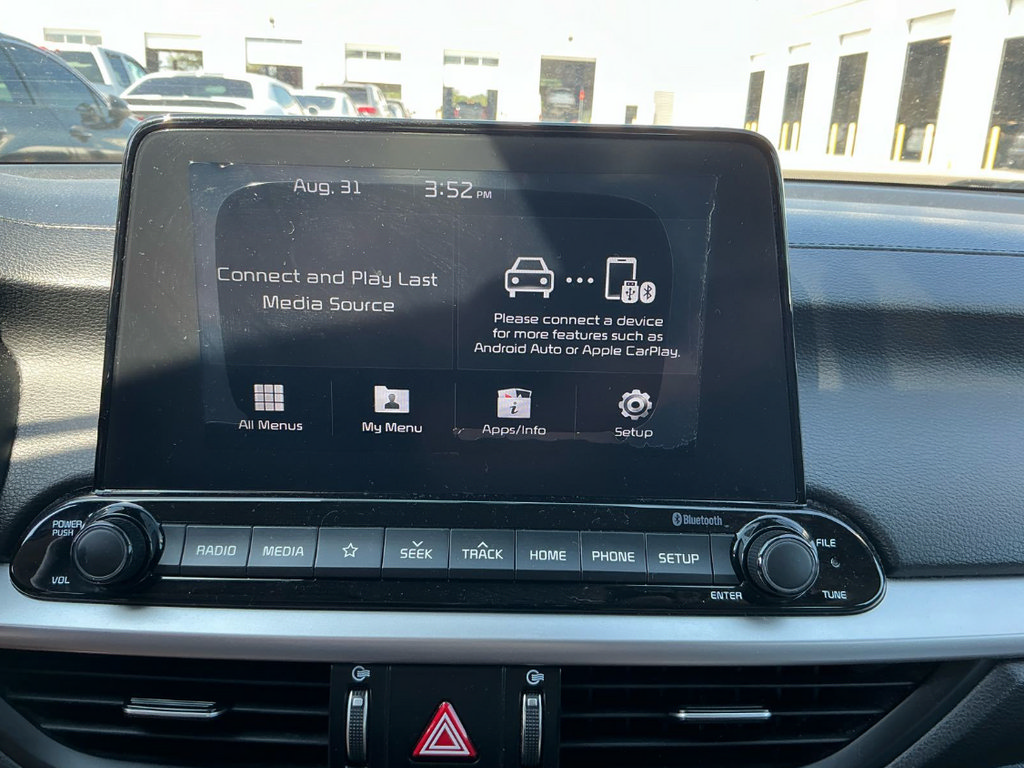 Used 2020 Kia Forte LXS FWD image 10