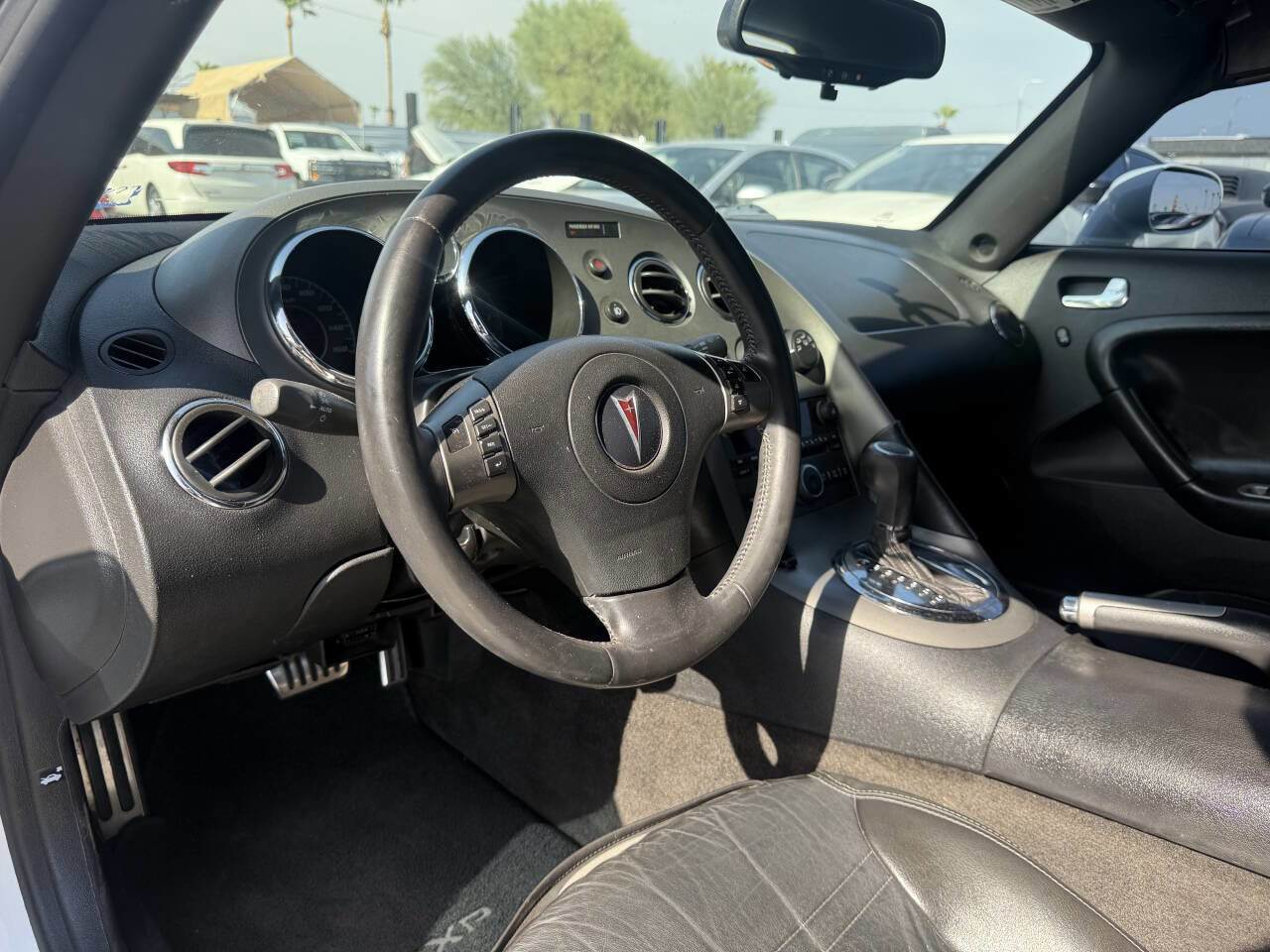 Used 2008 Pontiac Solstice GXP w/ Premium Package image 21