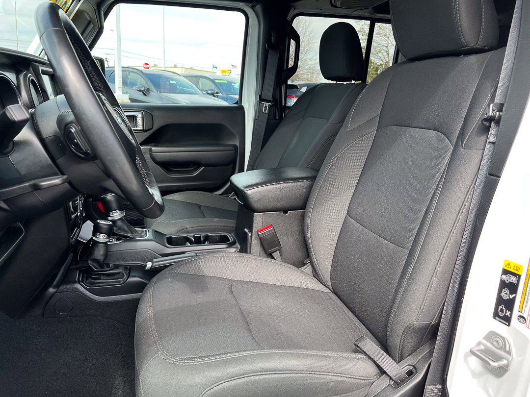 Used 2022 Jeep Wrangler Unlimited Sport AWD/4WD image 14