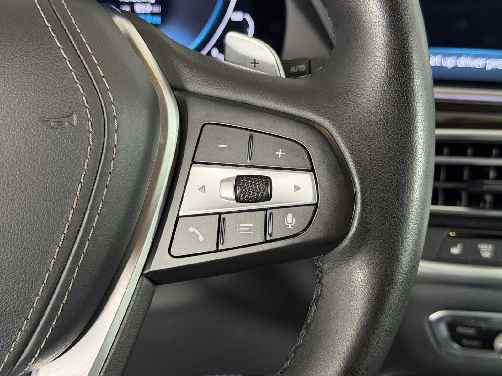 Used 2021 BMW X5 xDrive45e w/ Premium Package image 28