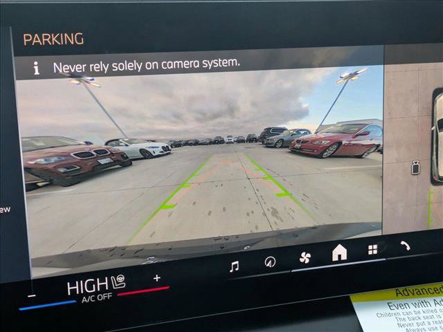 Used 2026 BMW X3 xDrive30 w/ Premium Package image 13