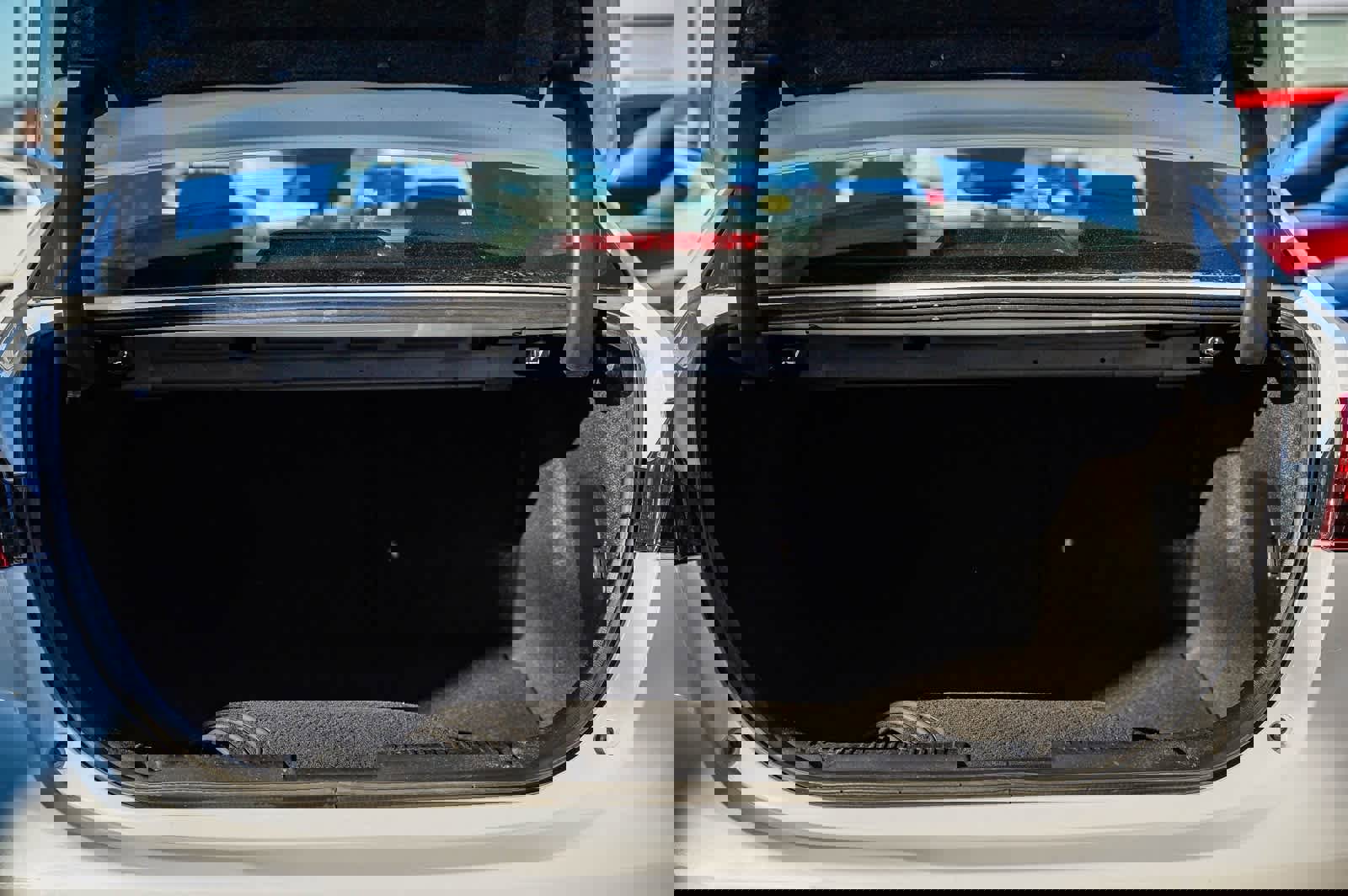 Used 2018 MAZDA MAZDA3 Sport image 26