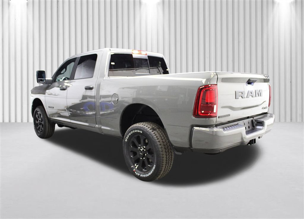 New 2026 RAM 2500 Big Horn AWD/4WD image 5