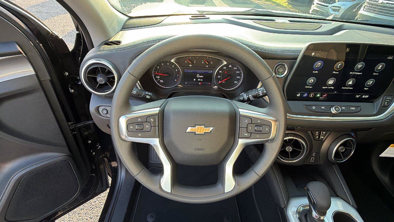 New 2026 Chevrolet Blazer LT w/ Convenience Package FWD image 14