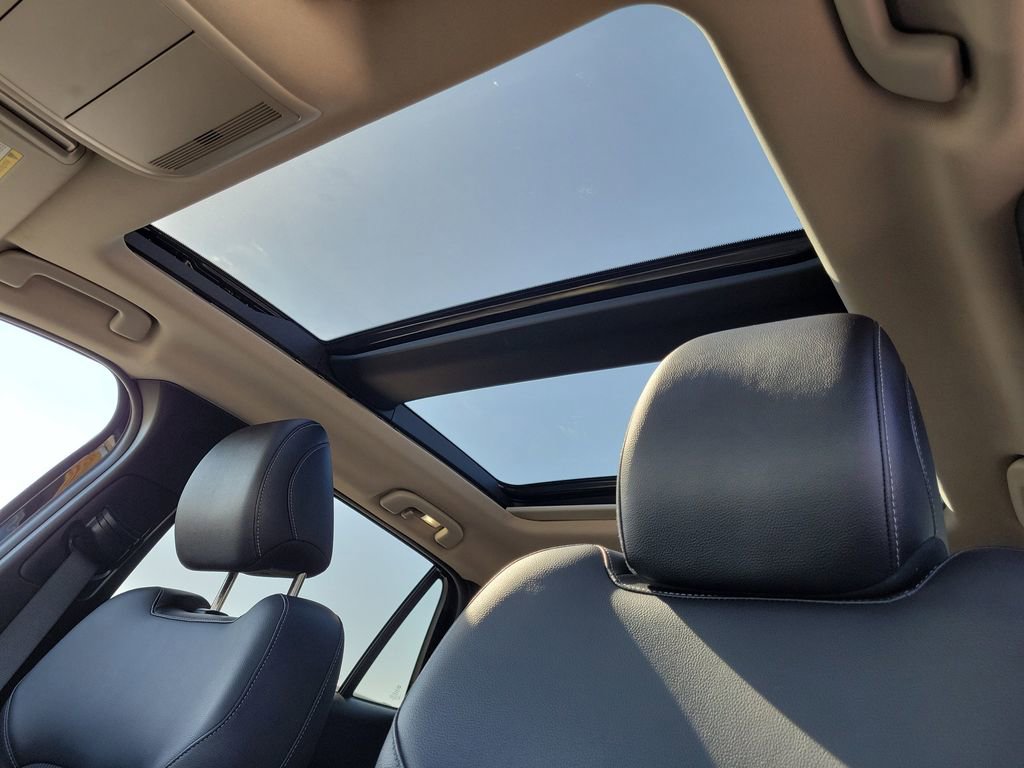 Used 2024 MAZDA CX-50 AWD 2.5 S w/ Premium Package image 22