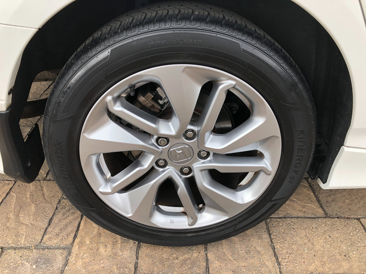 Used 2019 Honda Accord LX image 25