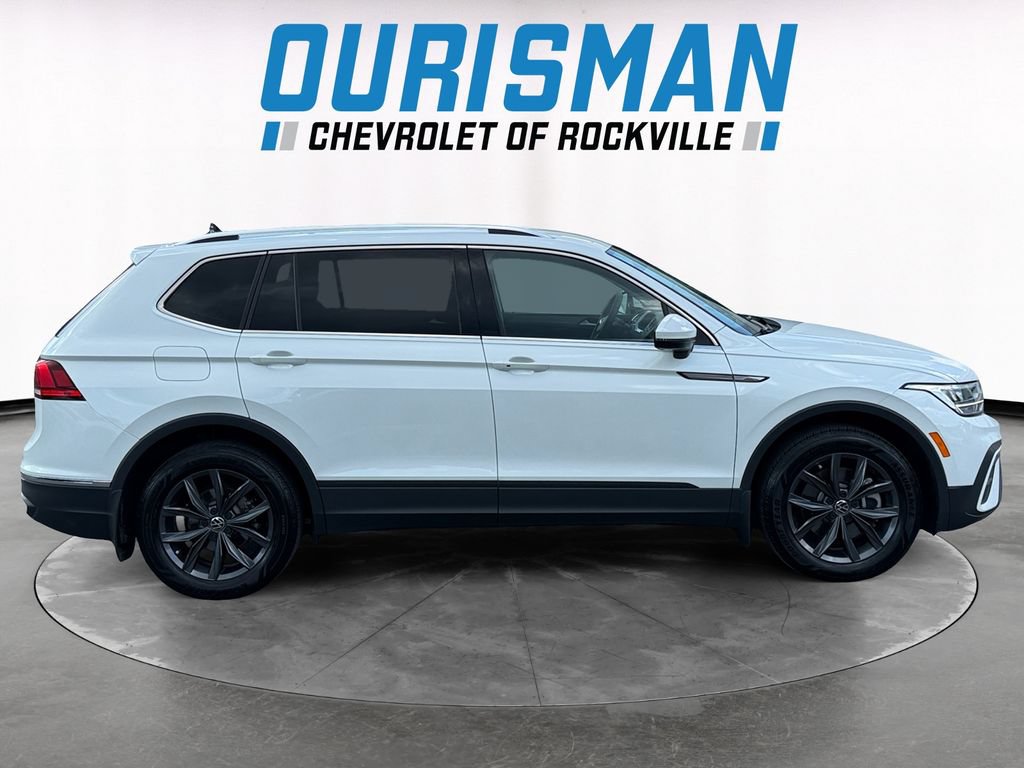 Used 2023 Volkswagen Tiguan SE FWD image 7