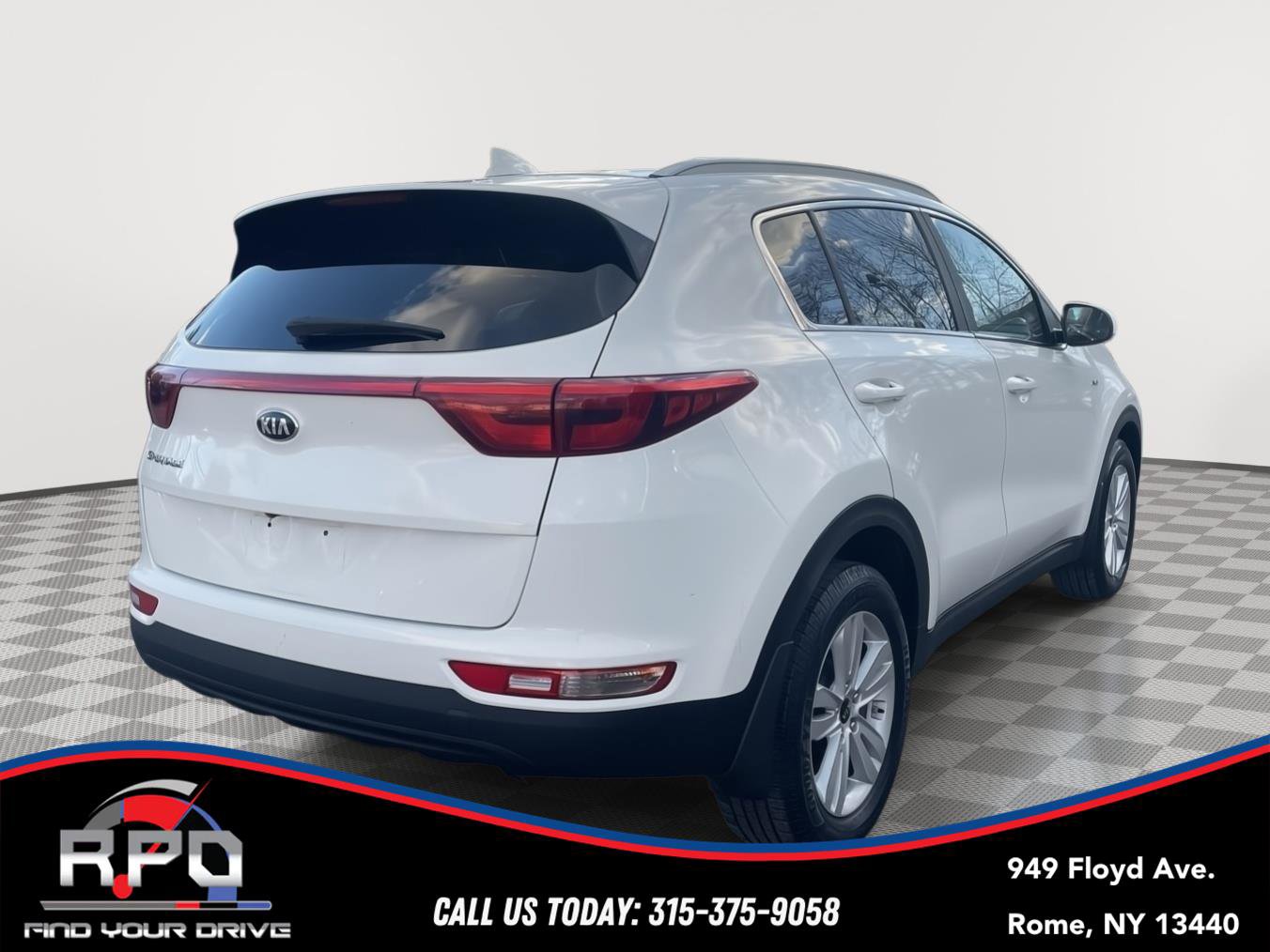 Used 2018 Kia Sportage LX w/ LX Popular Package image 4