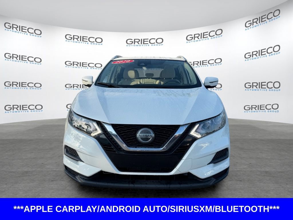 Used 2020 Nissan Rogue Sport SV FWD image 2