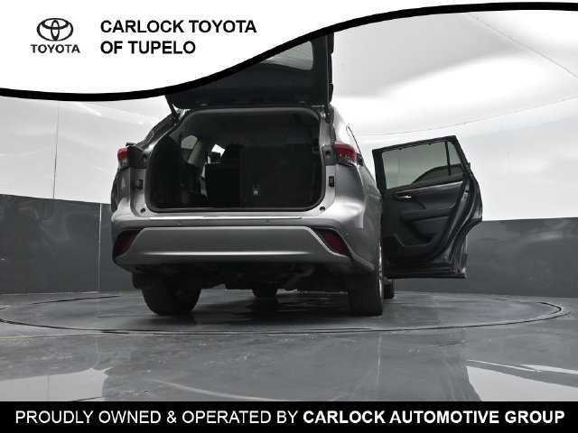 Used 2025 Toyota Highlander Platinum AWD/4WD image 64