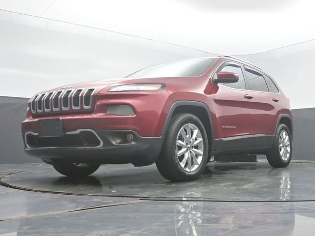 Used 2016 Jeep Cherokee Limited AWD/4WD image 44