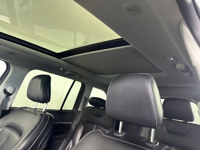 Used 2023 Jeep Grand Cherokee 4WD 4xe image 12