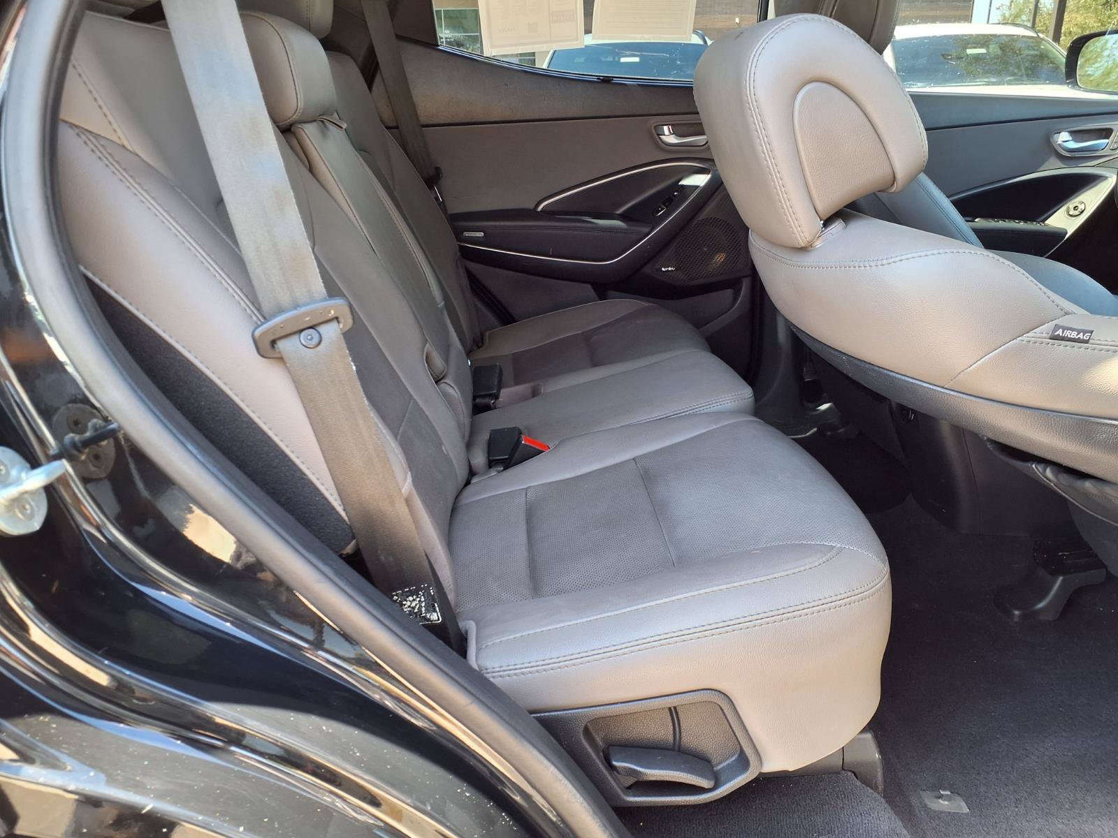Used 2017 Hyundai Santa Fe Sport FWD image 14