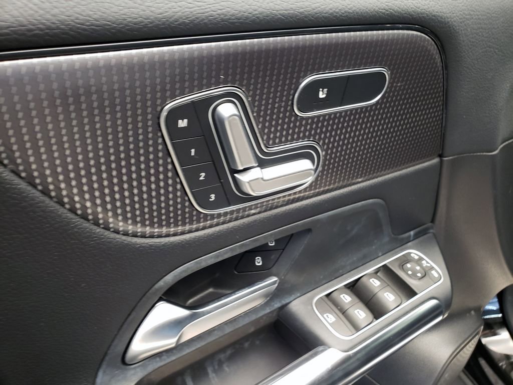 Certified 2021 Mercedes-Benz GLA 250 GLA 250 image 10