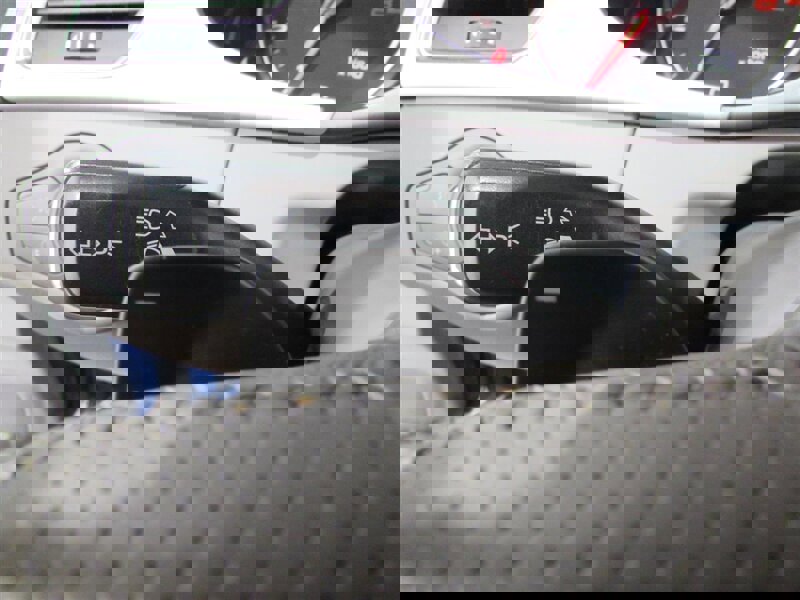 Used 2009 Audi A4 2.0T Premium image 20