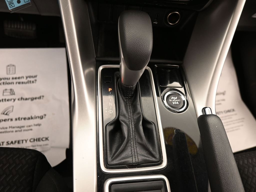 Used 2019 Mitsubishi Eclipse Cross LE image 22