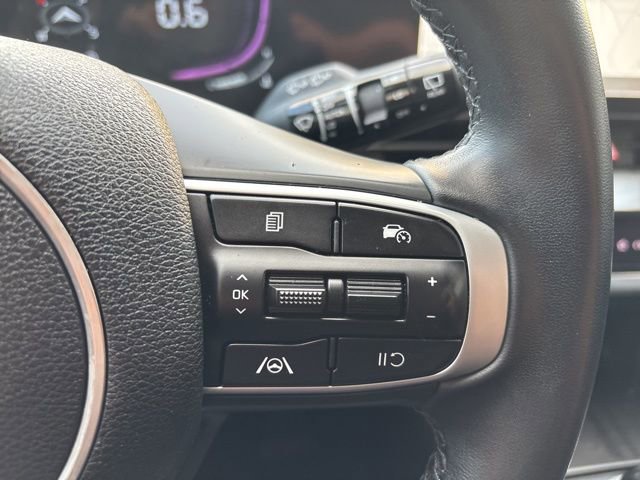 Certified 2024 Kia Sportage EX image 21