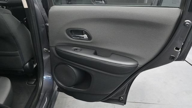 Used 2019 Honda HR-V LX image 12