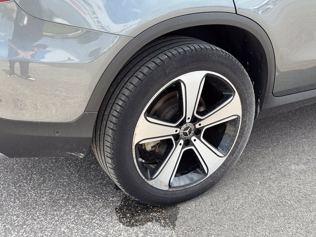 Used 2019 Mercedes-Benz GLC 350e 4MATIC image 34