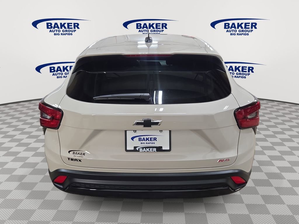 New 2026 Chevrolet Trax RS FWD image 5
