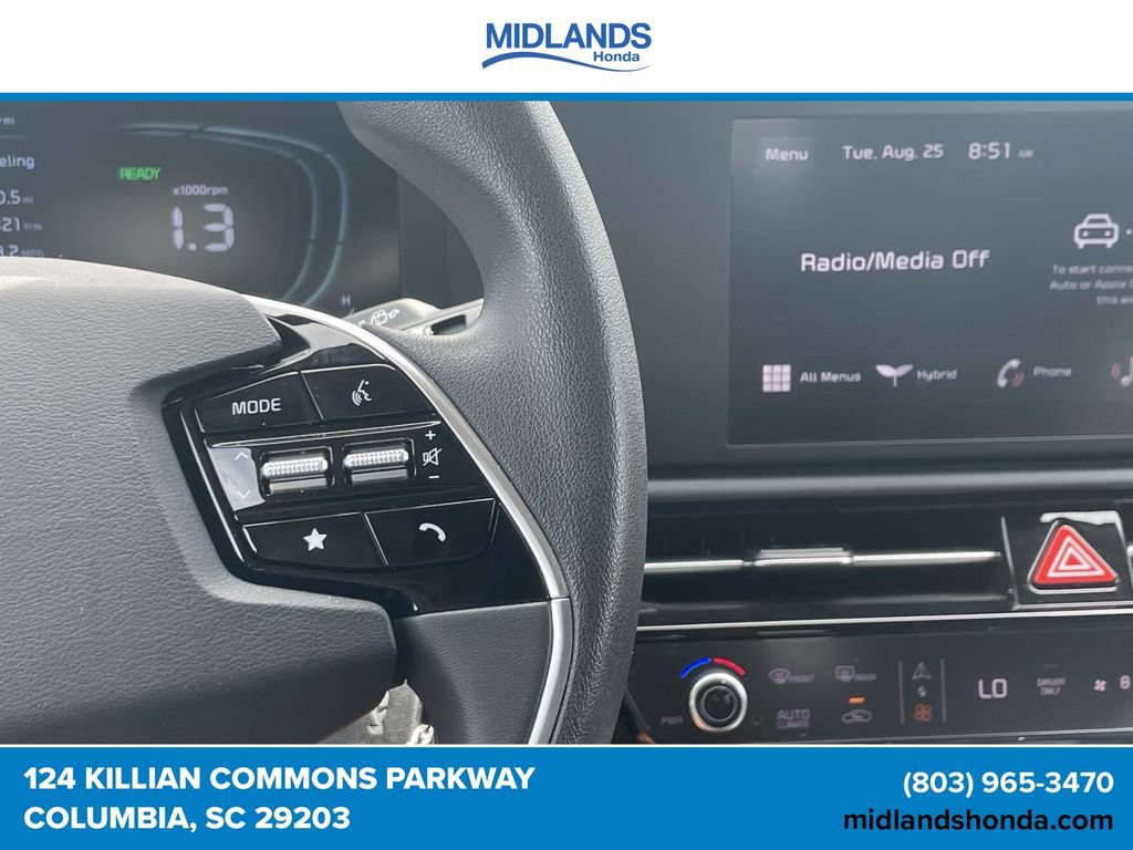 Used 2024 Kia Niro LX FWD image 22