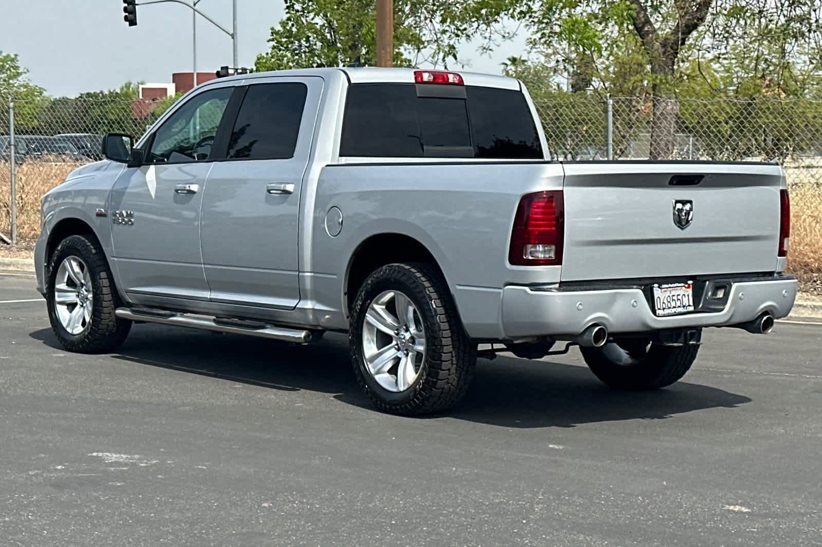 Used 2014 RAM 1500 Sport w/ Convenience Group image 6