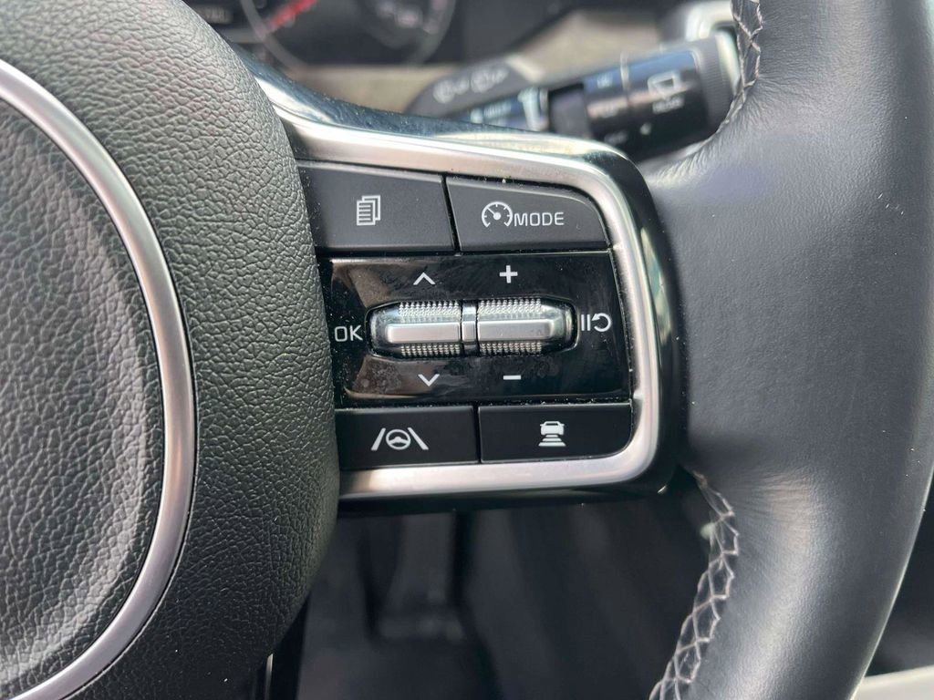 Used 2023 Kia Sorento X-Line EX image 19