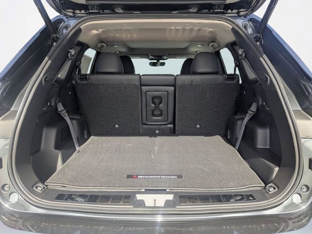 New 2026 Mitsubishi Outlander SEL FWD image 14