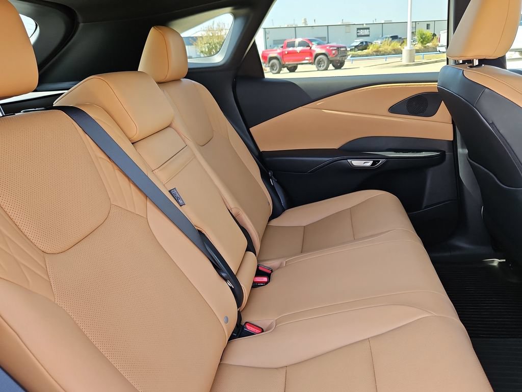 Used 2025 Lexus RX 350h AWD/4WD image 25