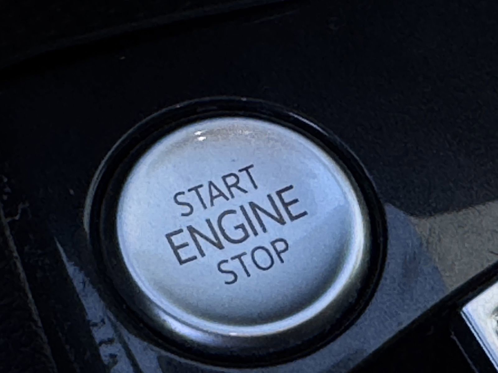 New 2024 Volkswagen Tiguan S image 18