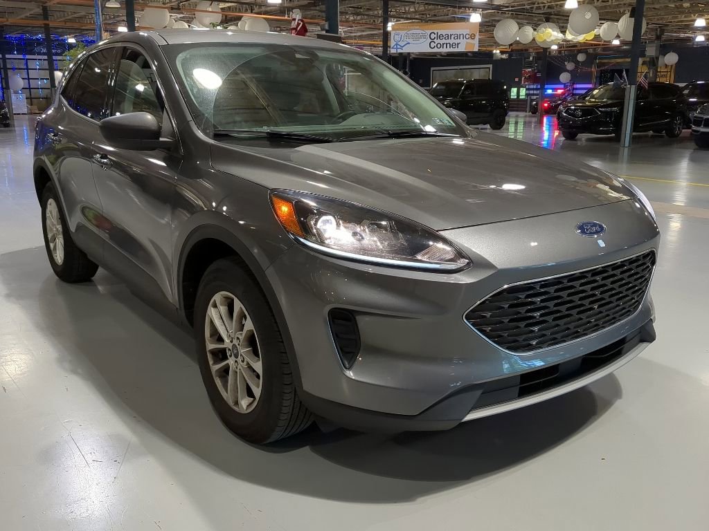 Used 2022 Ford Escape SE w/ Convenience Package AWD/4WD image 5