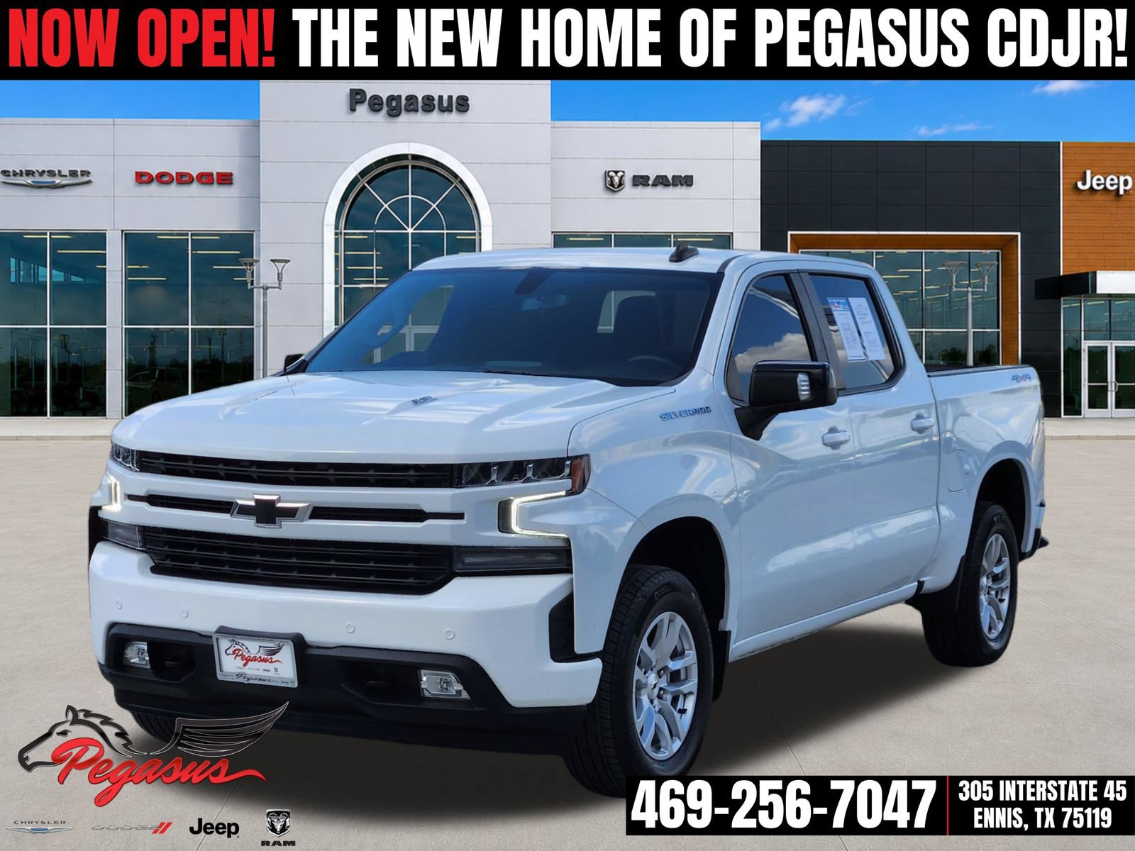 Used 2022 Chevrolet Silverado 1500 RST w/ Safety Package AWD/4WD image 2