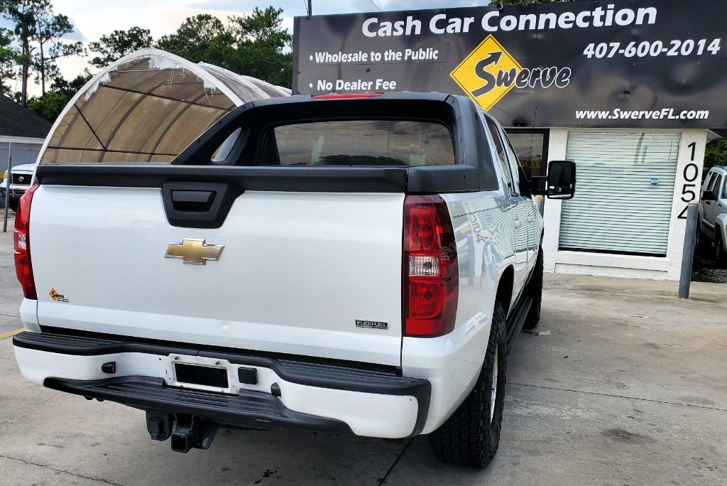 Used 2011 Chevrolet Avalanche LS RWD image 11