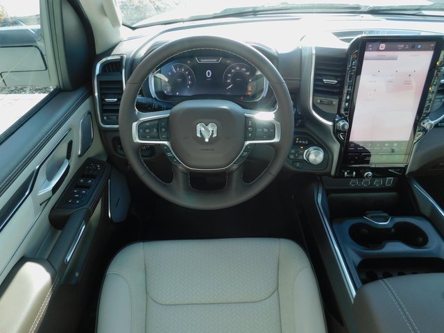 New 2025 RAM 1500 Laramie image 14