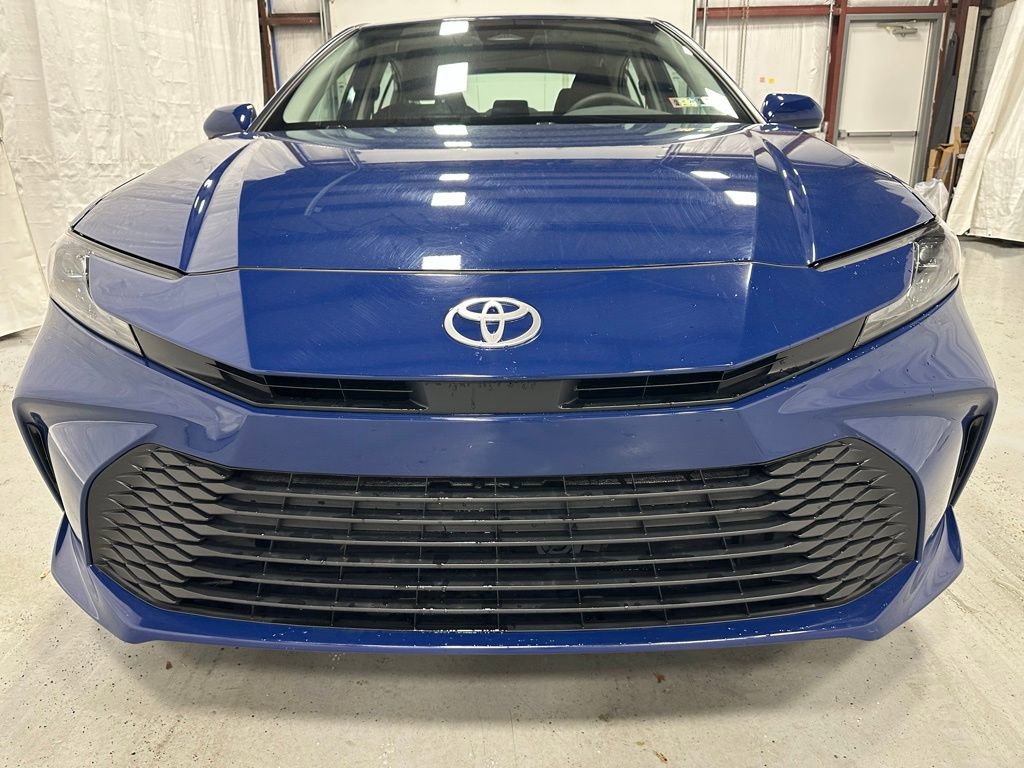 Used 2025 Toyota Camry LE FWD image 2