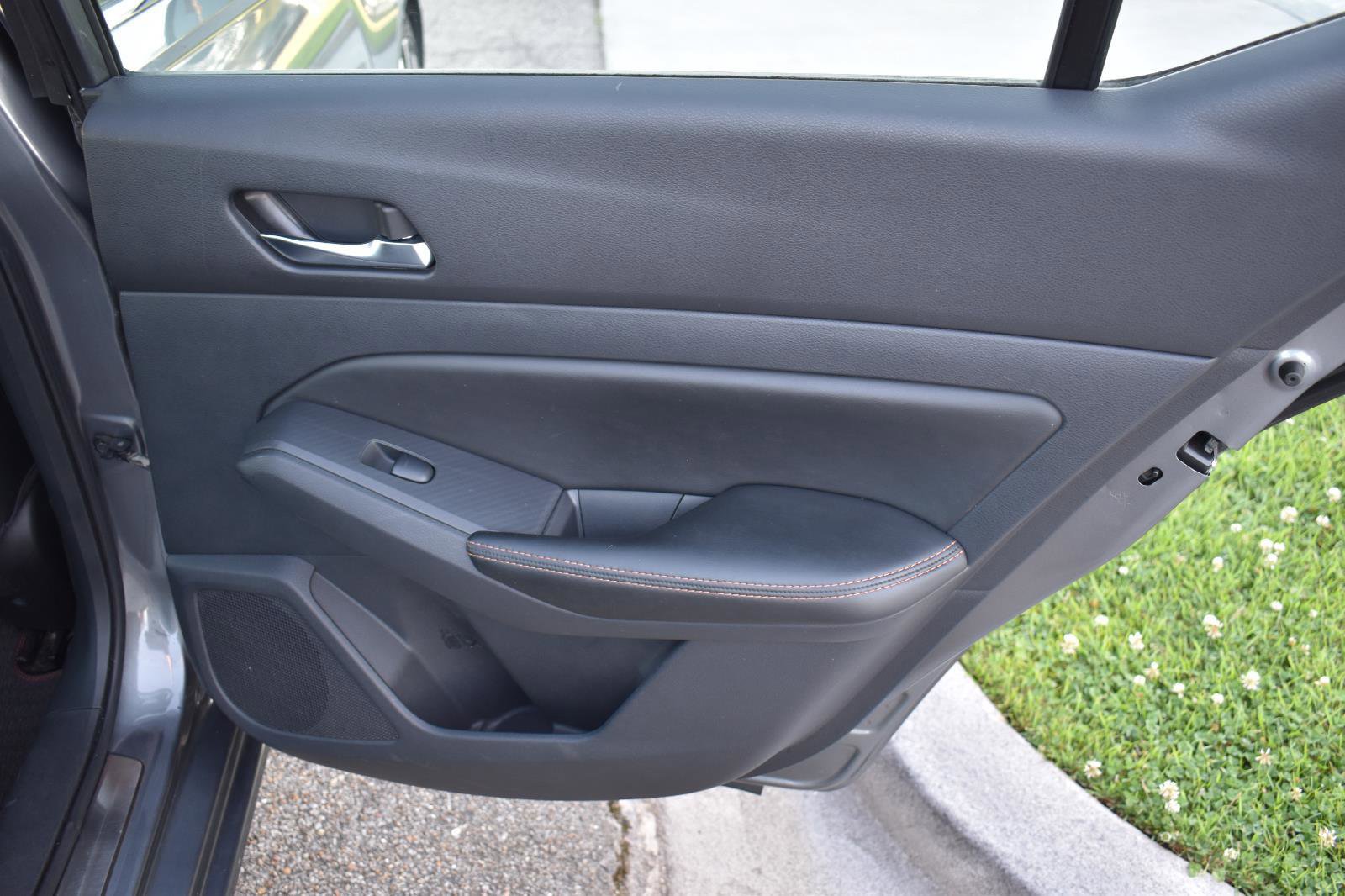 Used 2020 Nissan Altima 2.5 SR FWD image 49