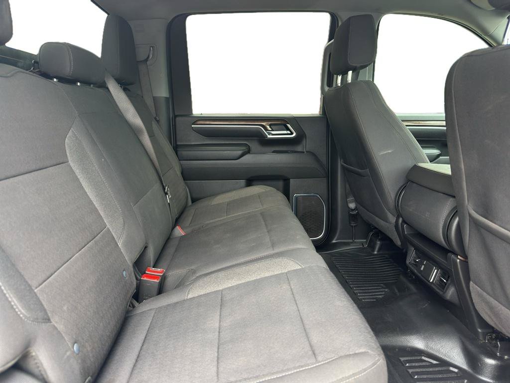 Used 2025 Chevrolet Silverado 2500 LT w/ Convenience Package AWD/4WD image 11