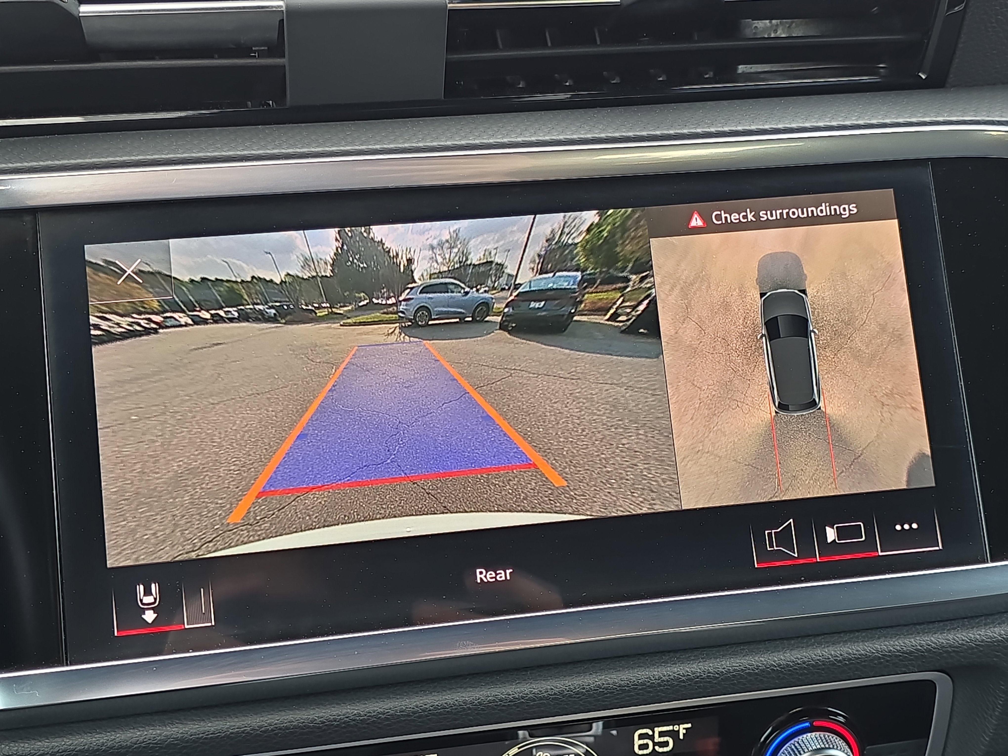 Used 2022 Audi Q3 2.0T Premium Plus image 24