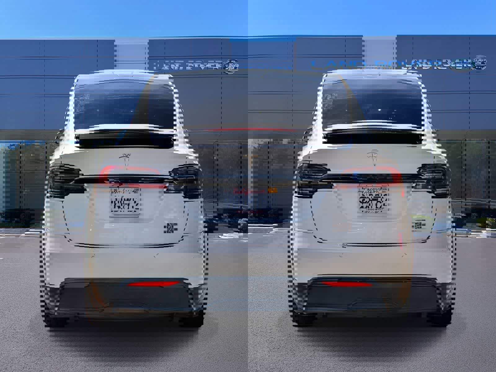 Used 2022 Tesla Model X Plaid image 5