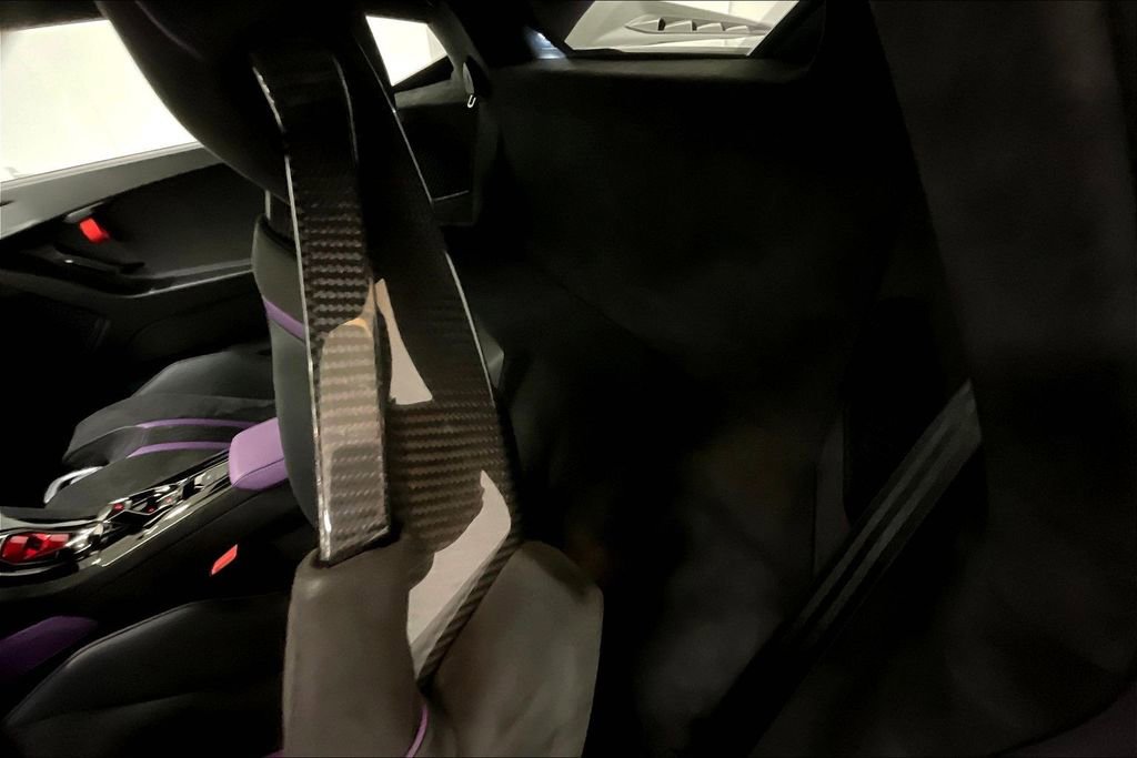 Used 2024 Lamborghini Huracan Tecnica image 27