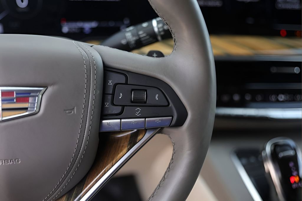 Used 2021 Cadillac Escalade Sport Platinum image 13