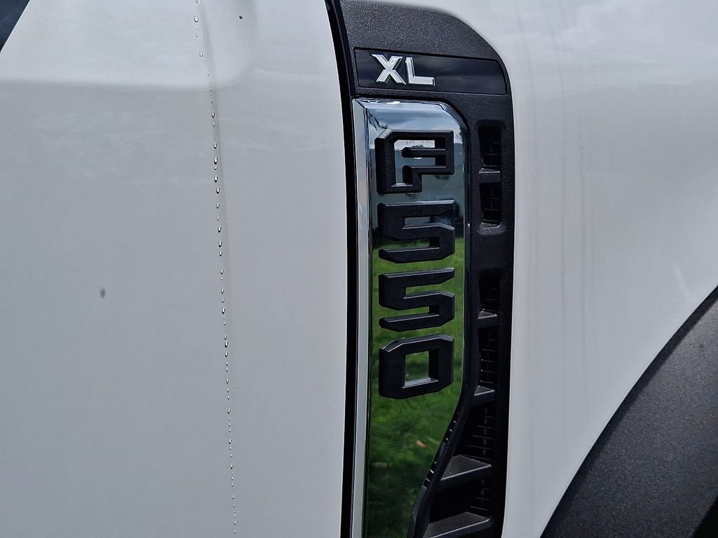 New 2026 Ford F550 4x4 Regular Cab Super Duty image 20