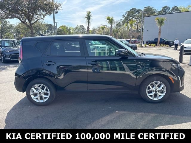 Certified 2025 Kia Soul LX w/ LX Technology Package image 4