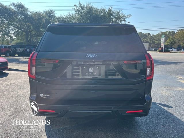 New 2025 Ford Expedition Platinum w/ Stealth Appearance Package image 6