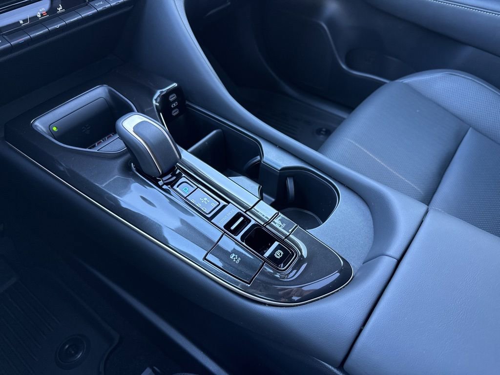 Used 2026 Toyota Crown Limited image 18