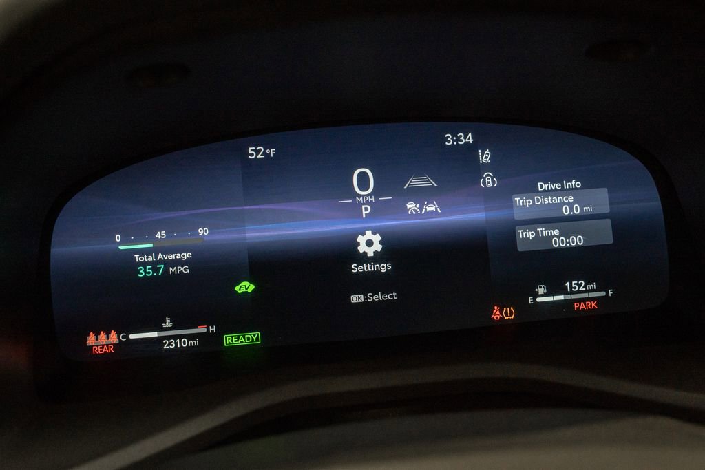 Used 2025 Toyota Camry XLE image 17