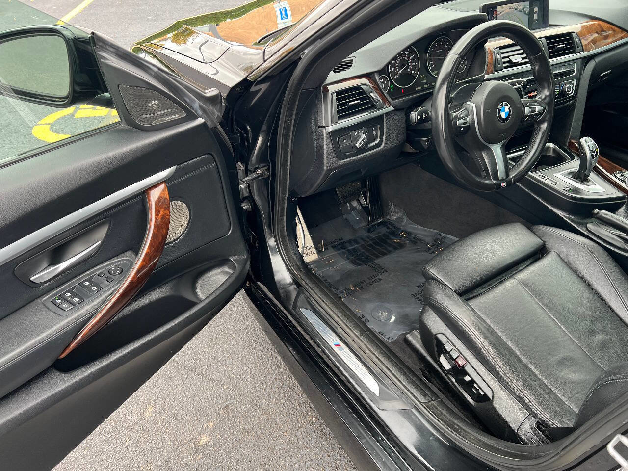 Used 2014 BMW 335i Gran Turismo xDrive AWD/4WD image 18