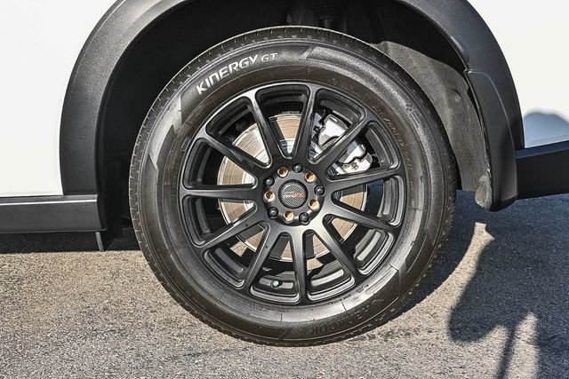 Used 2025 Honda HR-V LX image 12