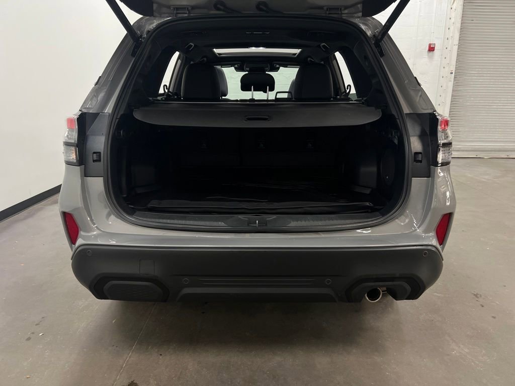 Used 2026 Subaru Forester Touring image 25