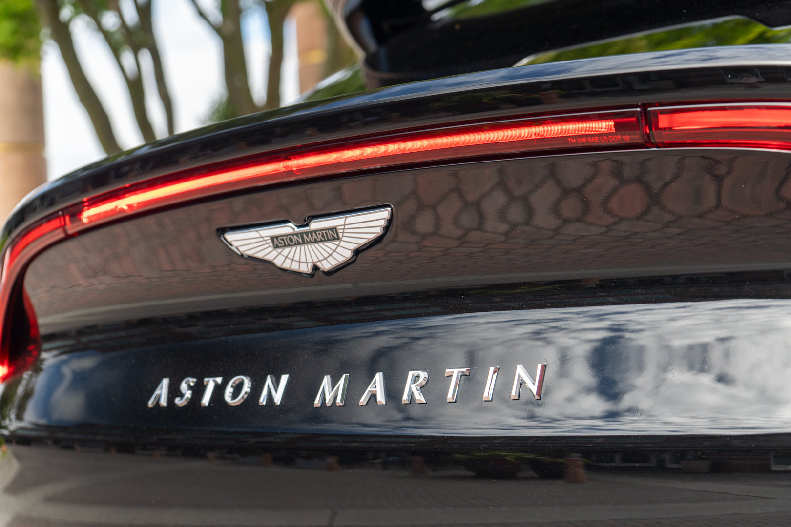 Used 2023 Aston Martin DBX 707 AWD/4WD image 8